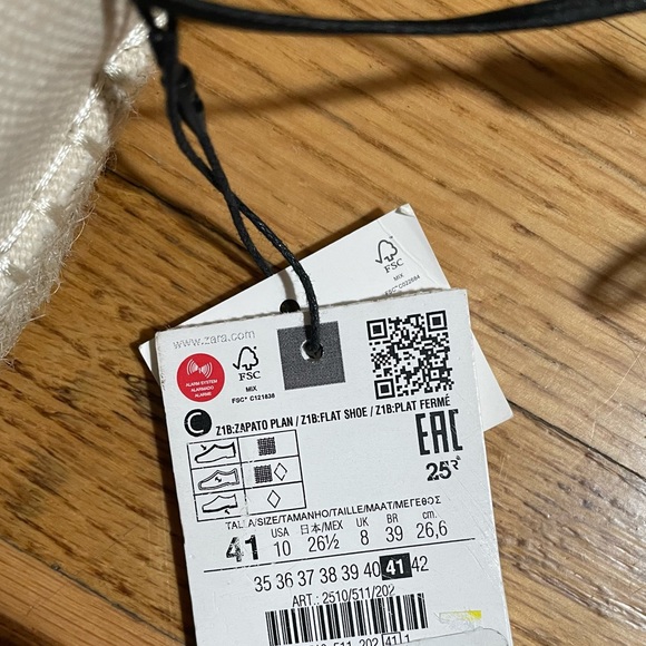 NWT- Zara Espadrilles - Picture 4 of 4